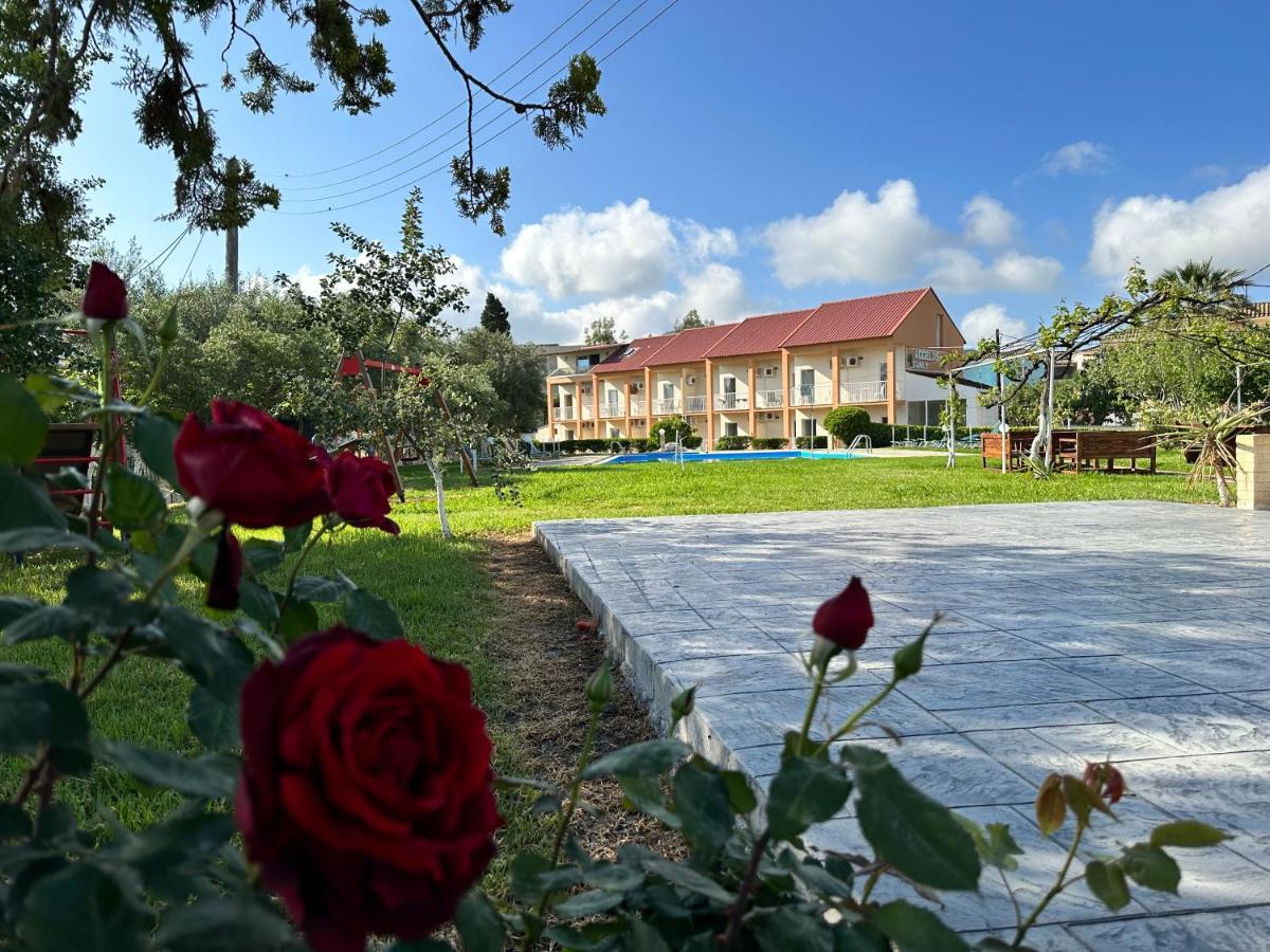 Aggelos Family Hotel Moraitika Zewnętrze zdjęcie
