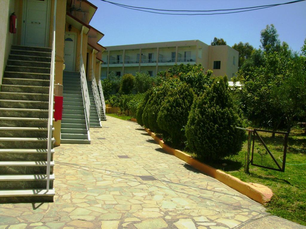 Aggelos Family Hotel Moraitika Zewnętrze zdjęcie