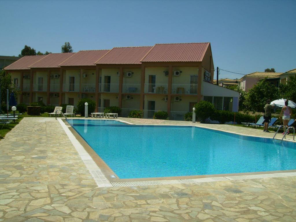 Aggelos Family Hotel Moraitika Zewnętrze zdjęcie