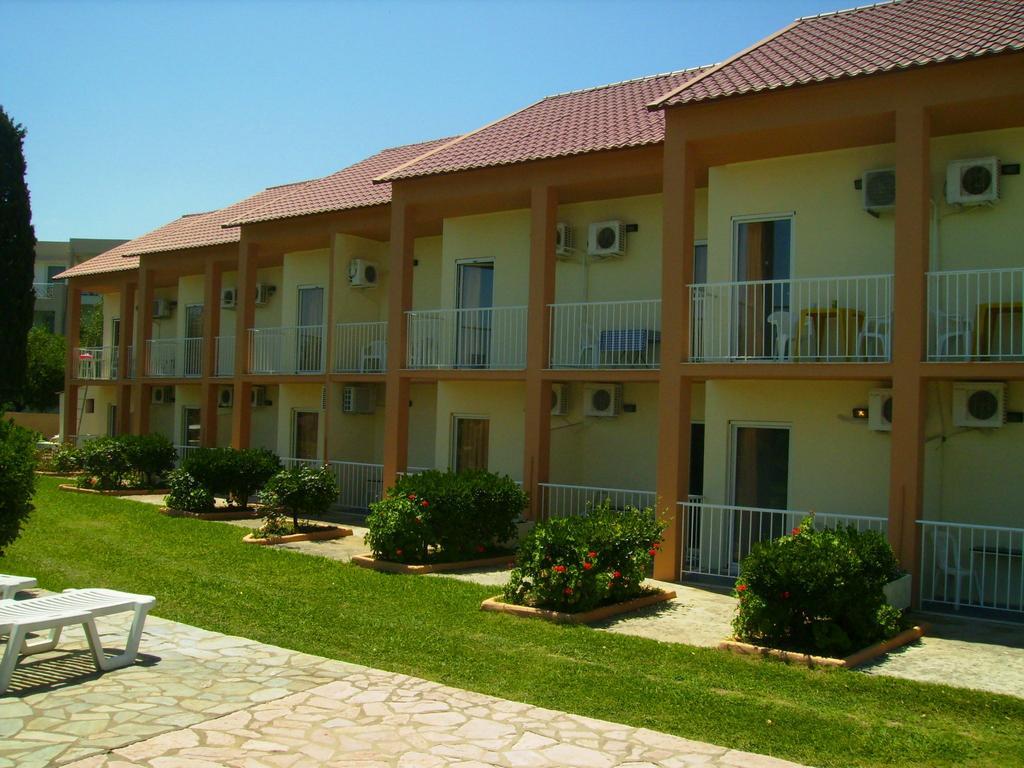Aggelos Family Hotel Moraitika Zewnętrze zdjęcie