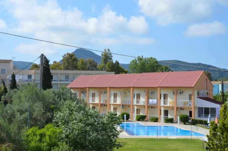 Aggelos Family Hotel Moraitika Zewnętrze zdjęcie